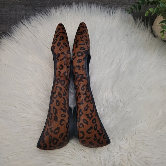 Ann Taylor Loft Point Toe Leopard Texture Print Flats Size 9 - Picture 7 of 12
